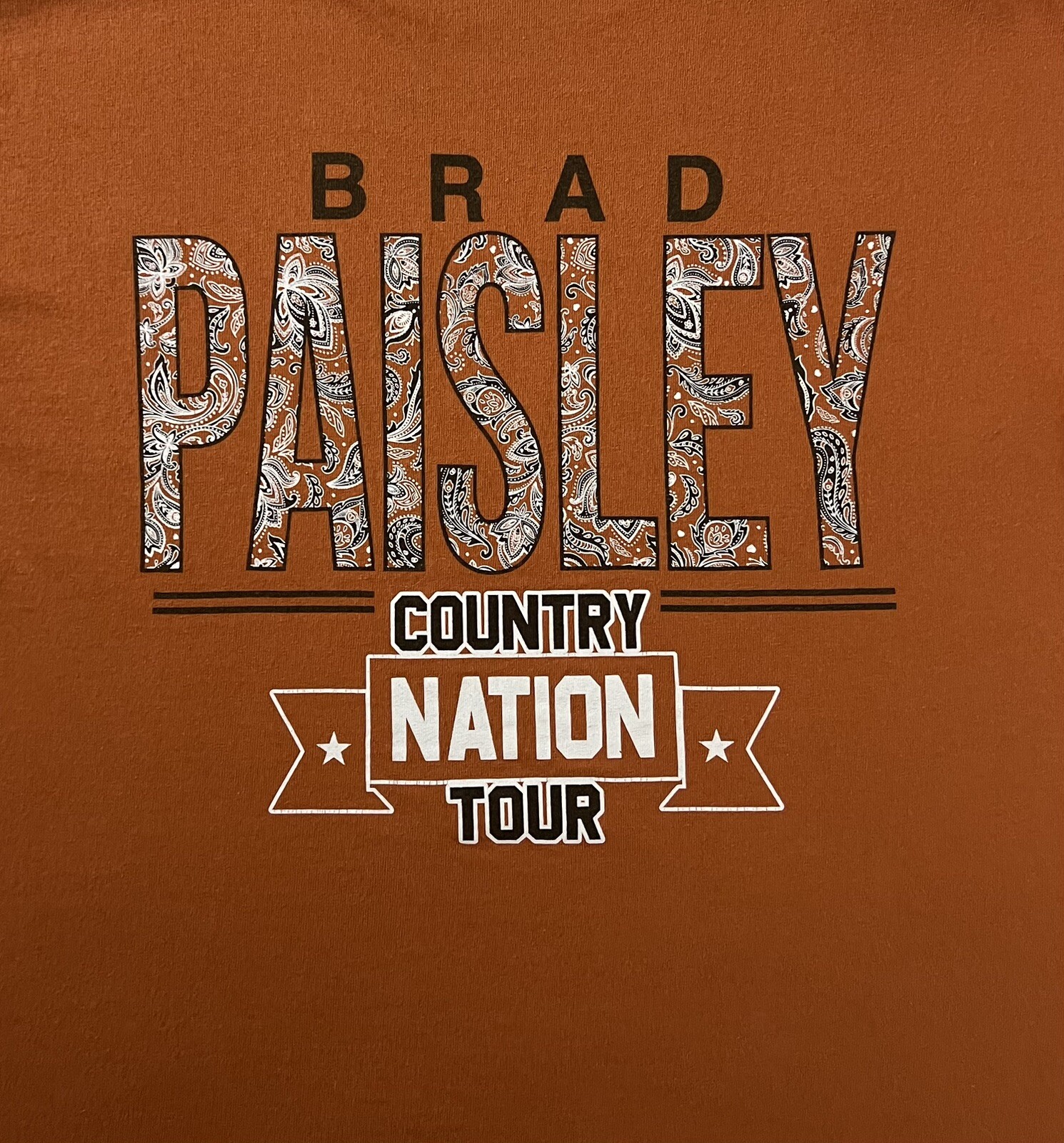 Brad Paisley Country Nation Tour shirt MD 19” X 27” Burnt Orange