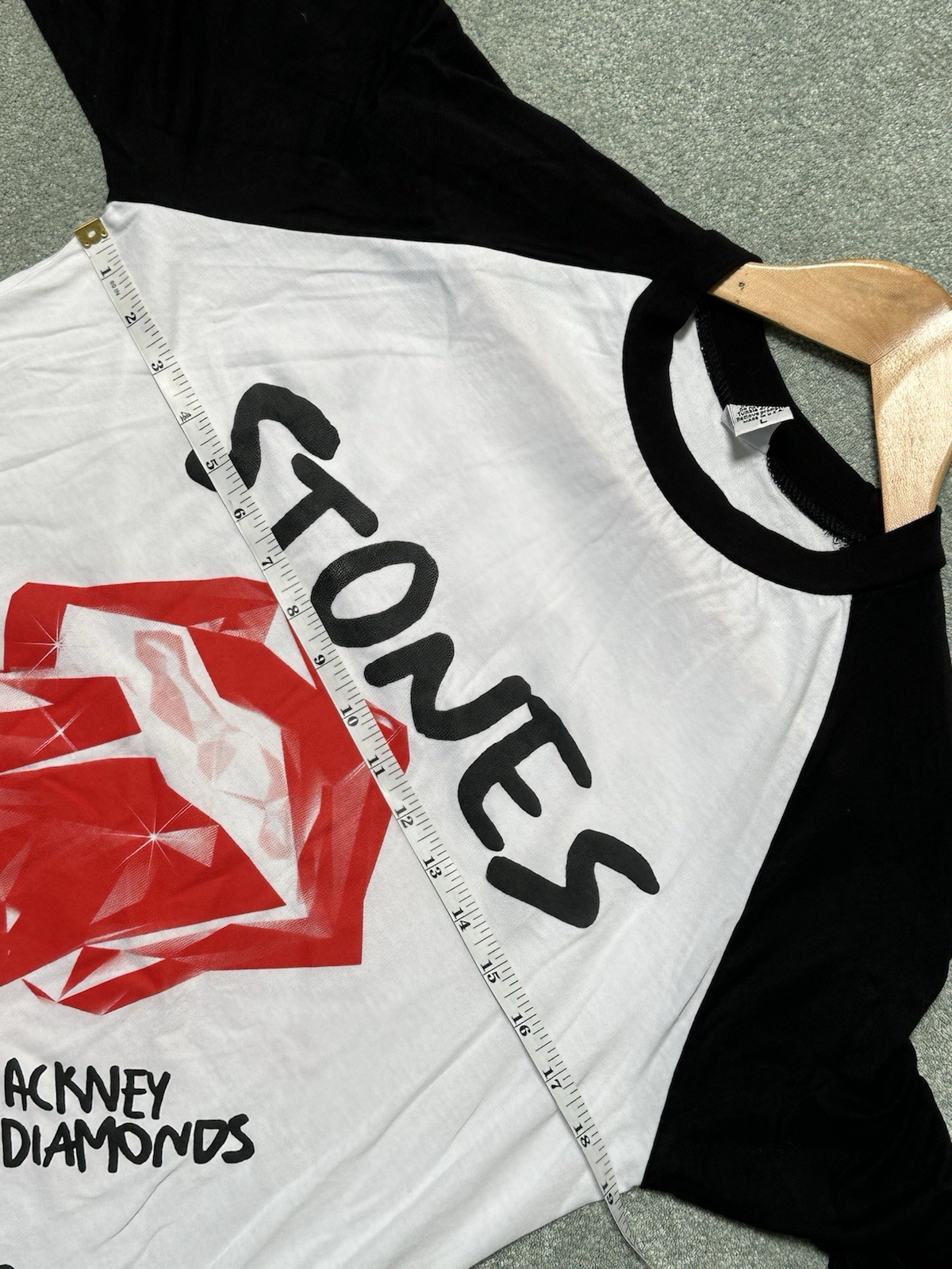 Rolling Stones Hackney Diamonds Tour ’24 White/Black Raglan 3/4 Sleeve L