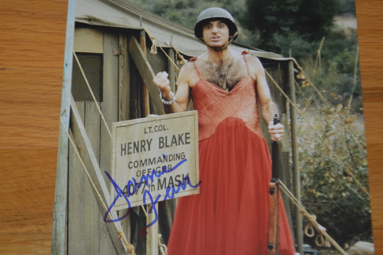 Jamie Farr Autographed M*A*S*H 8×10 Color Photo with Beckett Hologram