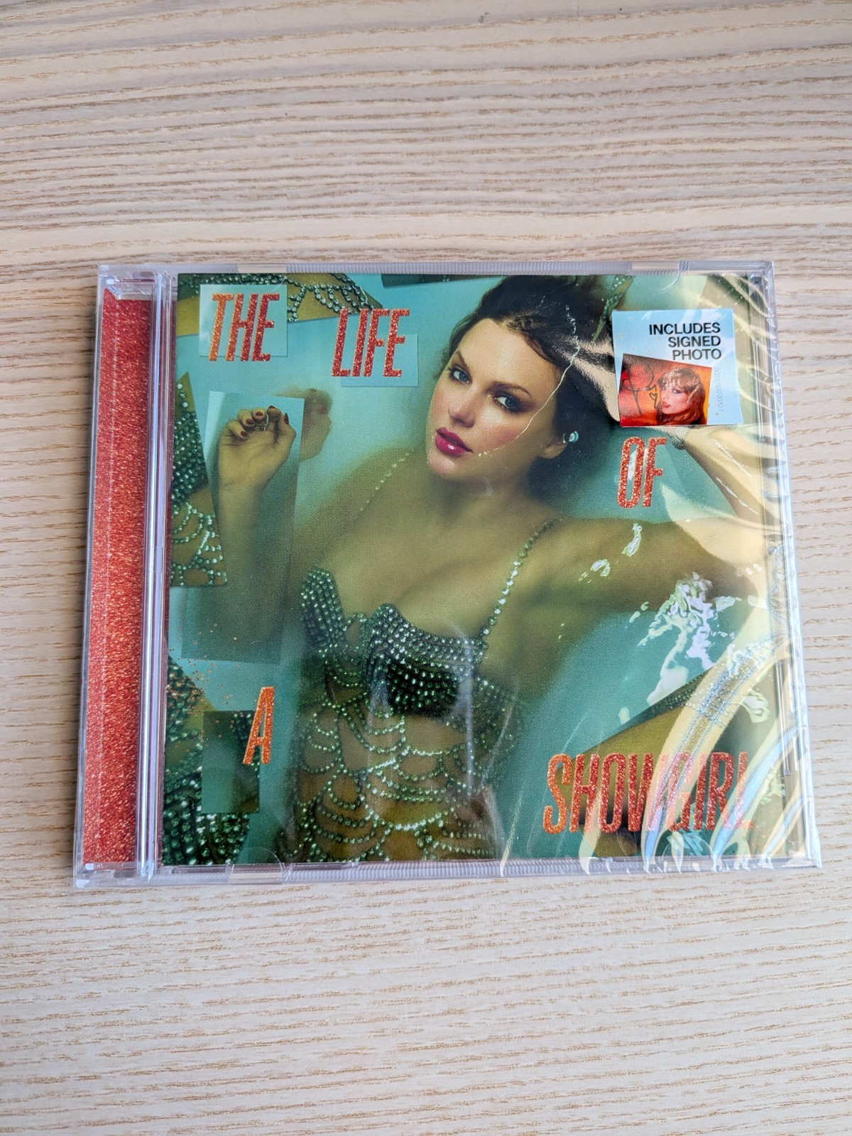 Taylor Swift The Life of a Showgirl CD w/ hand Signed Photo 1 IN HAND SHIP FAST