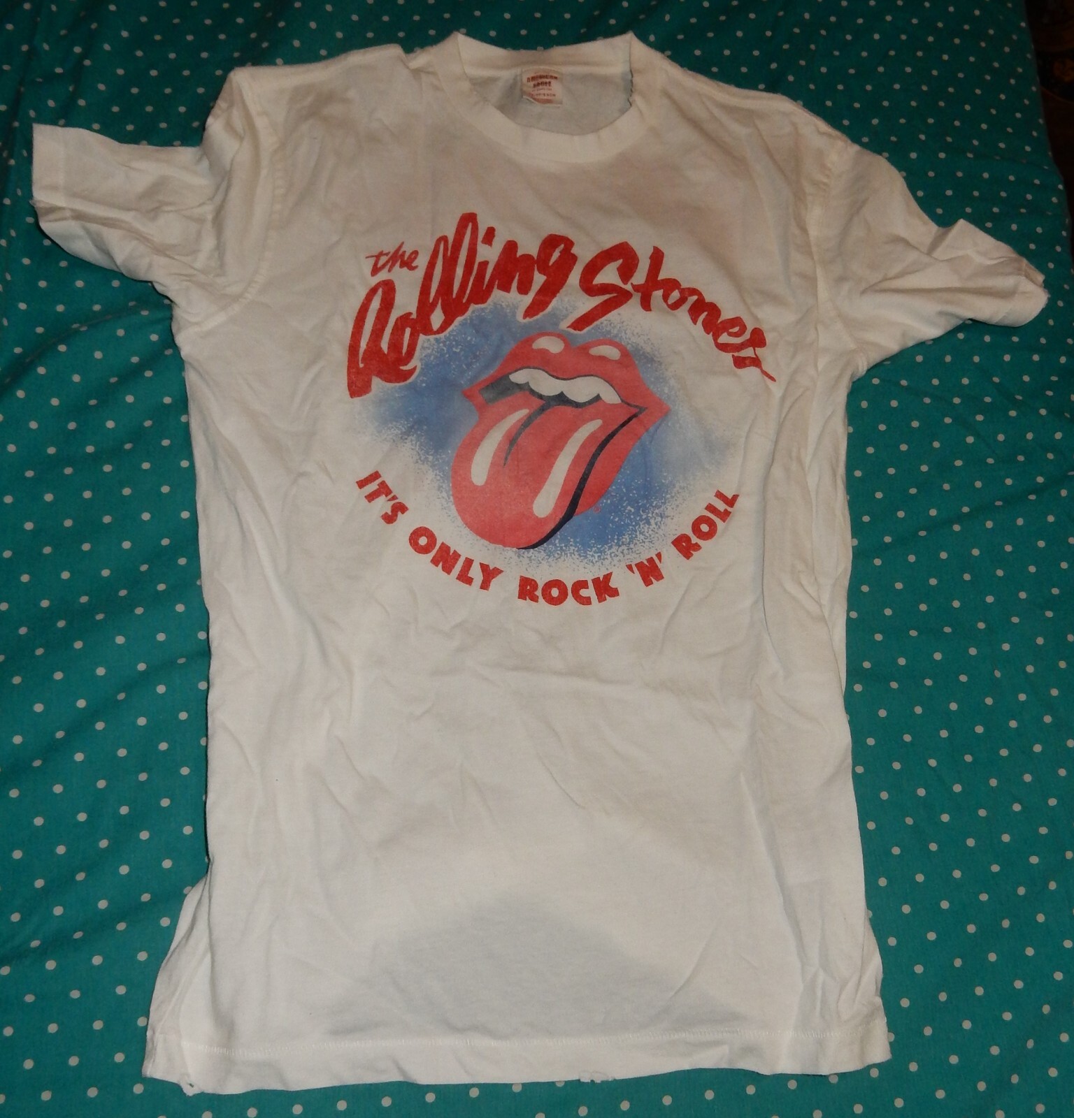 NWOT ROLLING STONES IT’S ONLY ROCK ‘N’ ROLL AMERICAN EAGLE SHIRT EXTRA SMALL XS