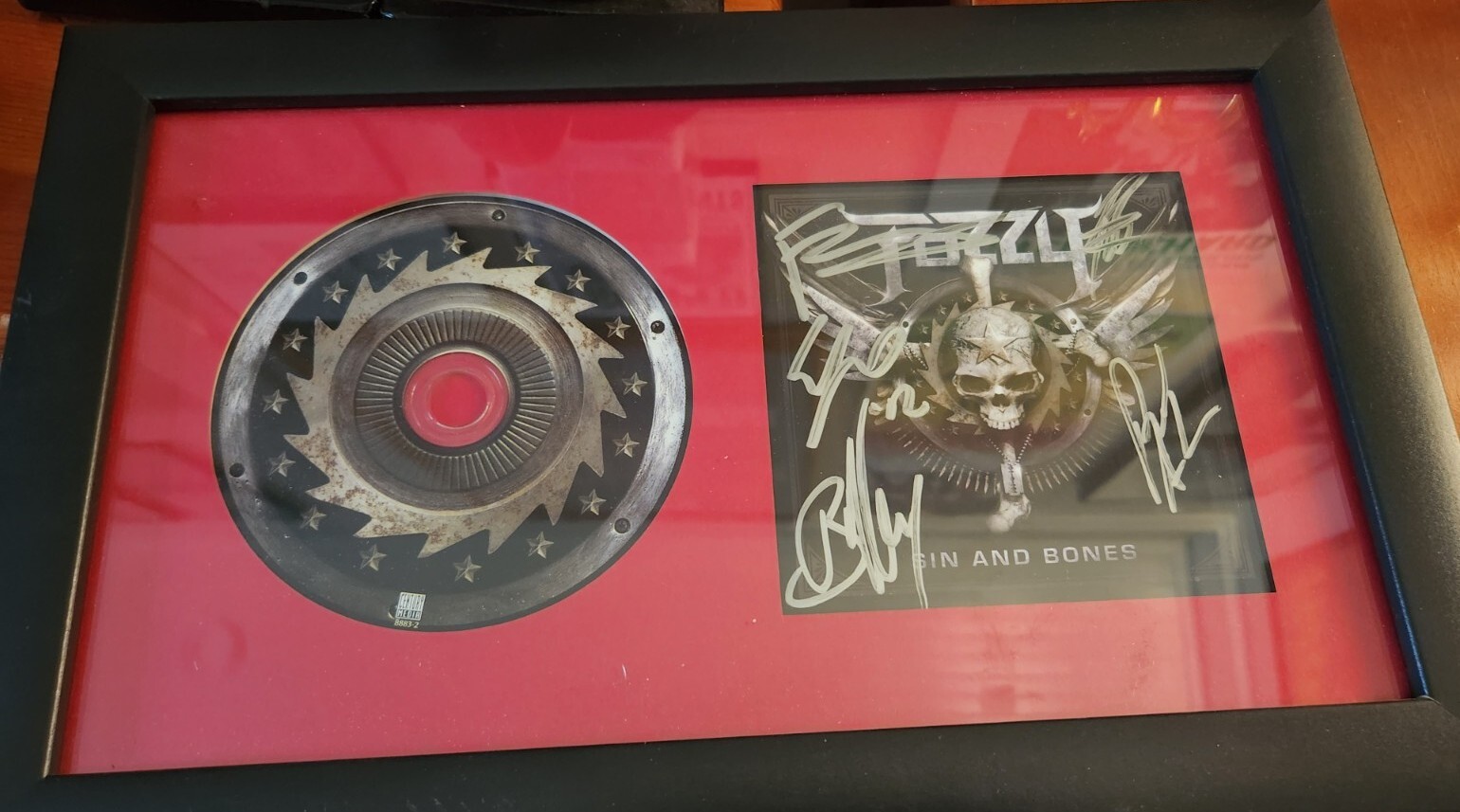 Framed Fozzy Chris Jericho Cd