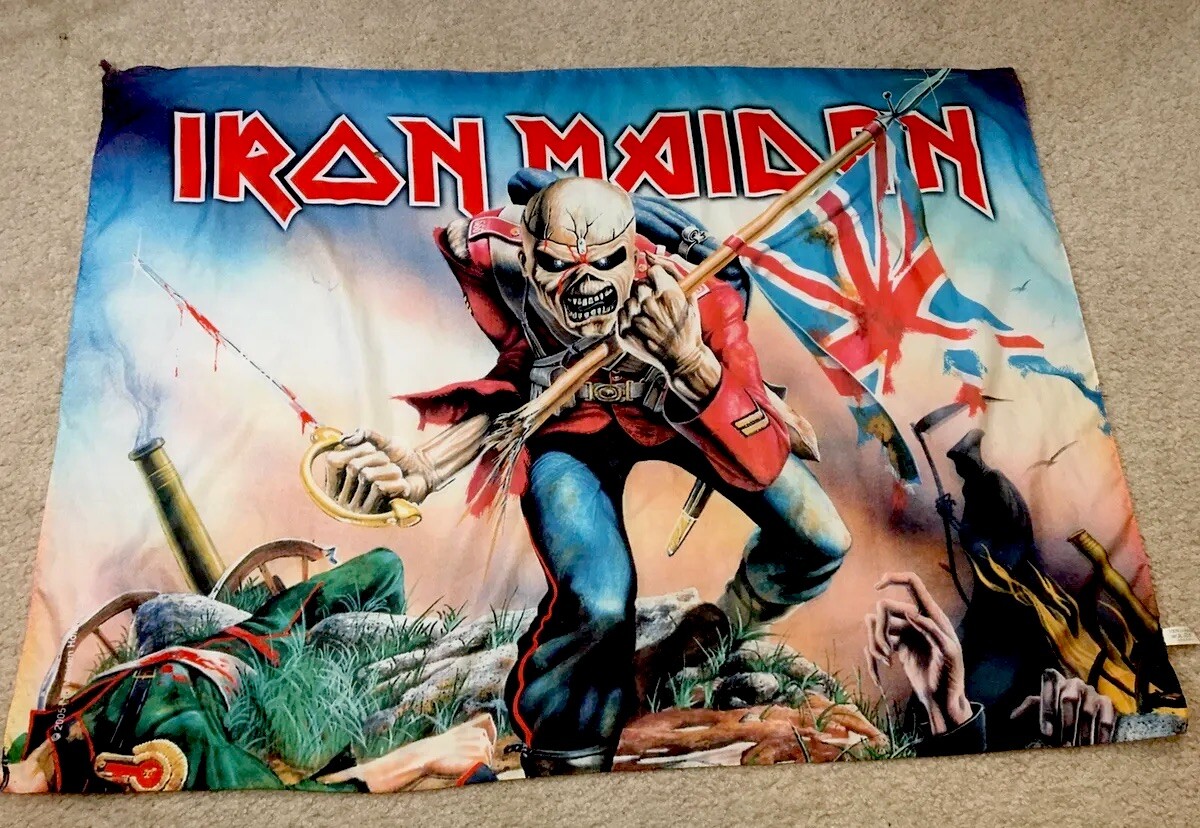 IRON MAIDEN WALL FLAG TAPESTRY BANNER POLIESTERE ITALY 2005 Vibrant 40″x30″