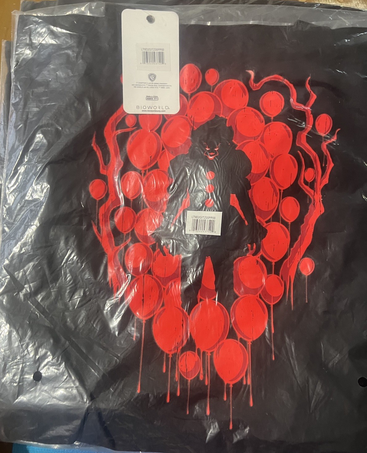 BioWorld Exclusive IT Chapter Two tote bag Horror Halloween Pennywise