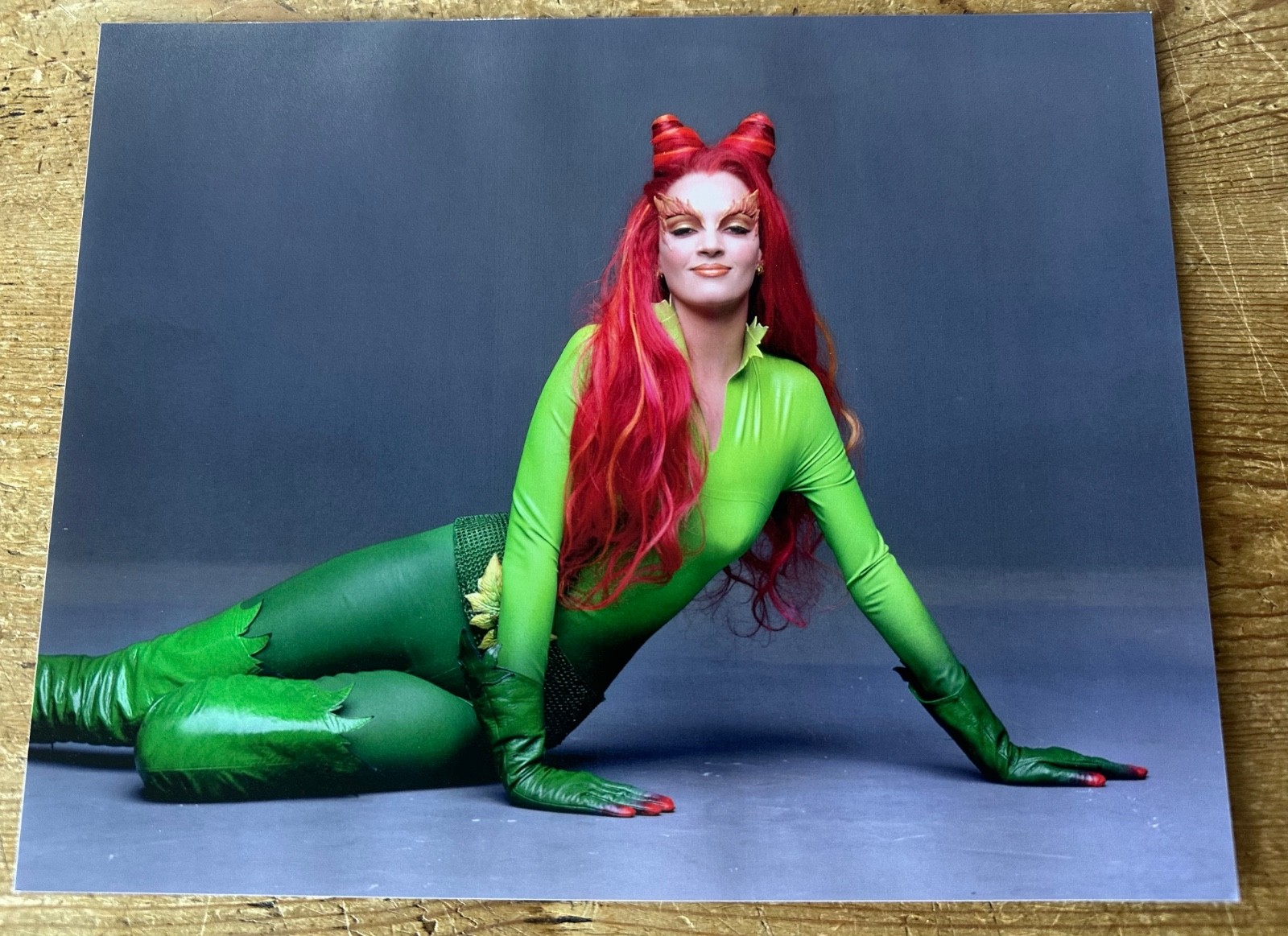 UMA THURMAN POISON IVY VINTAGE 8X10 PHOTO PHOTOGRAPH #222 BATMAN & ROBIN