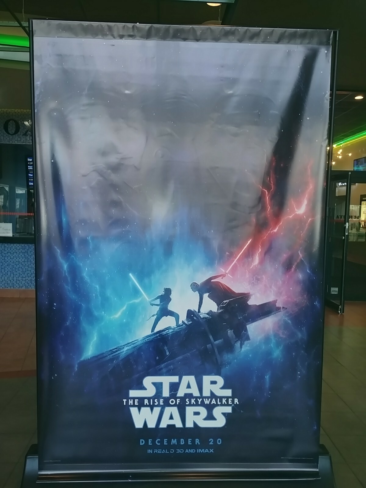 Star Wars Rise of Skywalker/Spies in Disguise 5’x8′ Movie Theater Vinyl Banner