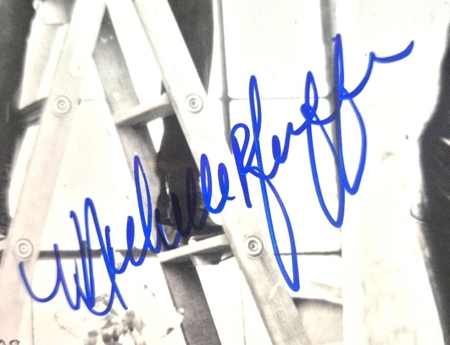MICHELLE PFEIFFER & MAX CAUFIELD SIGNED AUTOGRAPHED 8X10 PHOTO GREASE 2 PSA COA