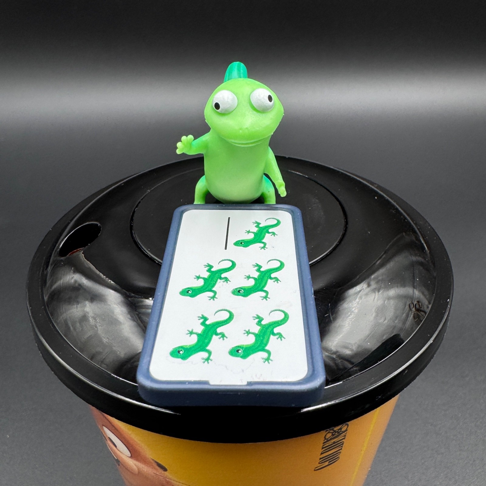 🦎HOPPERS🦎Tom the Lizard Topper🦎Cup Topper 🦎Disney Pixar