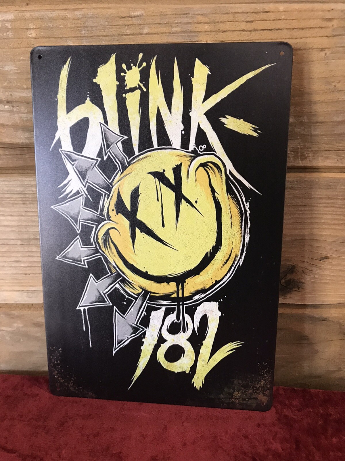 Blink 182 Smiley Logo Tin Metal Sign 8″X12″ Man-Cave Décor