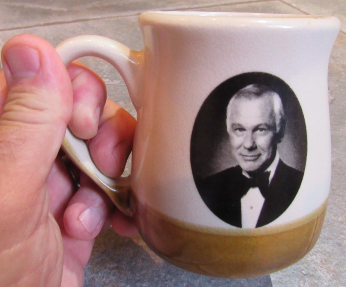 Vintage Johnny Carson Collection The Tonight Show Ceramic Coffee Cup Mug FBI USA