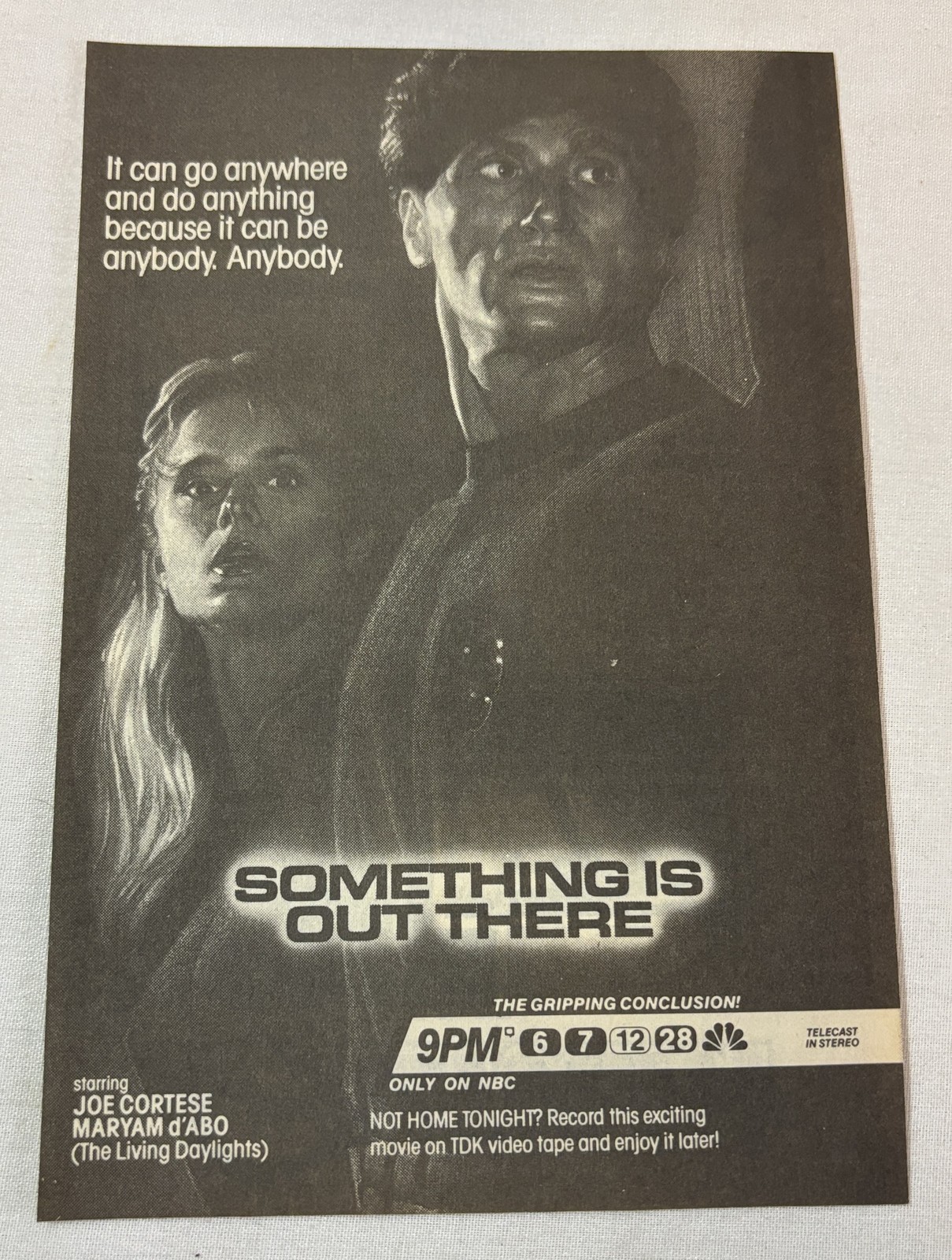 1988 NBC tv ad~ SOMETHING IS OUT THERE Joe Cortese, Maryam d’Abo ~ anybody