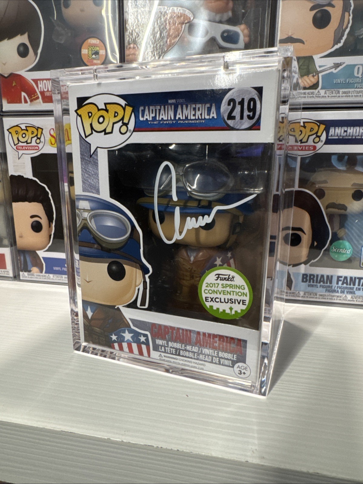 Chris Evans signed Captain America 2017 Spring Funko Pop! #219 Exclusive ~ SWAU