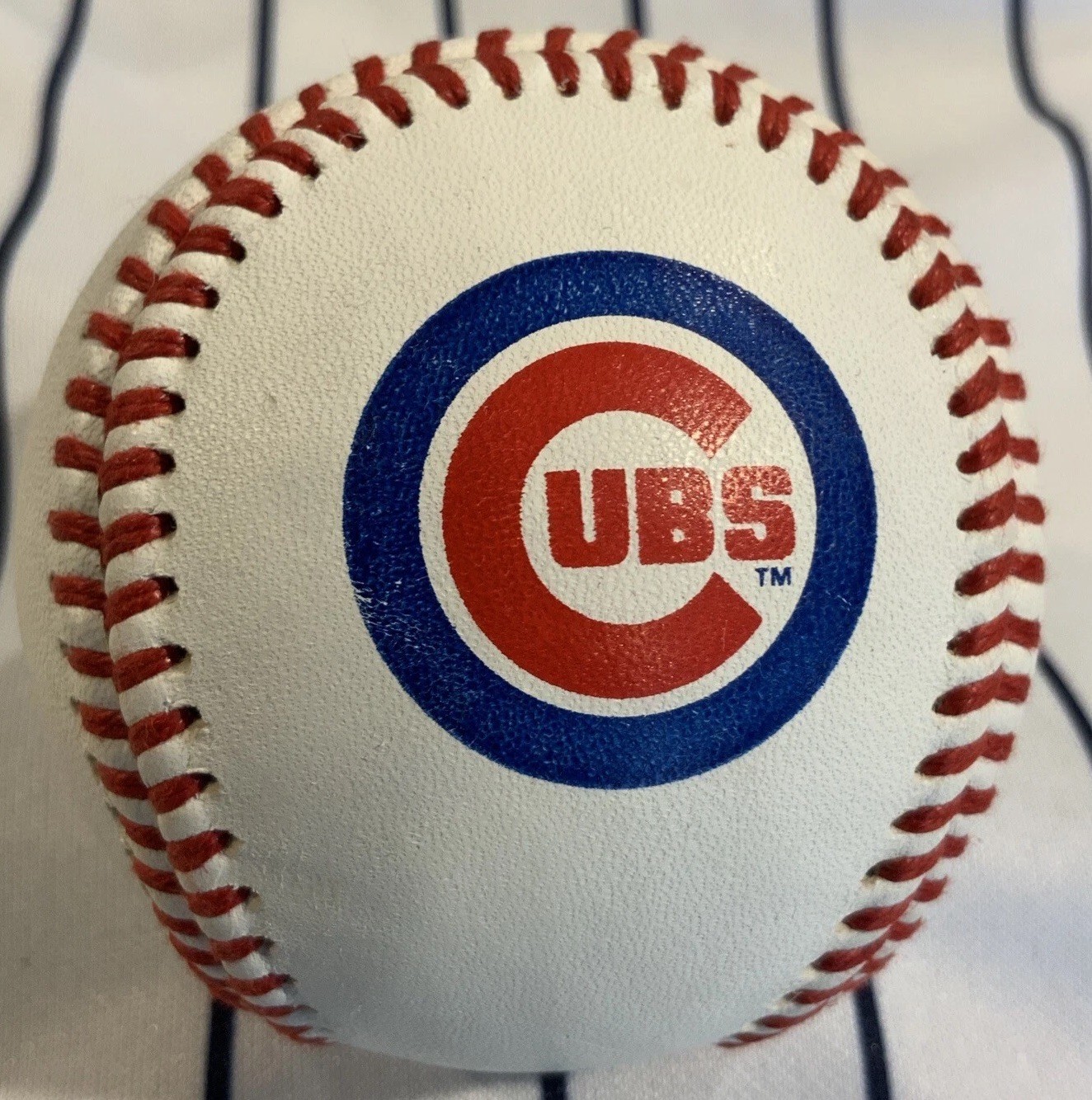 Chicago Cubs Logo Rawlings 2010 Leather ECBE4 Souvenir Baseball Ball