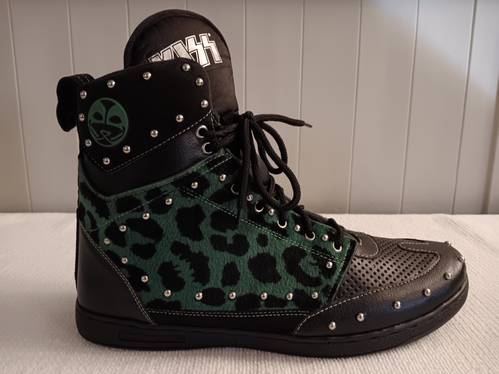 Kiss-Catman Sneakers-By Kiss Replicas*NEW-MENS SIZE 13-NO TAG-READ DESCRIPTION