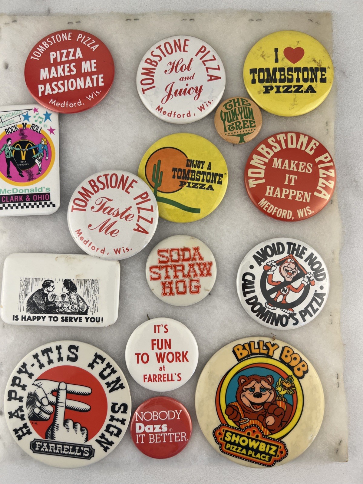 Lot Of 15Pins And Buttons From Vintage Pizza Places Showbiz Palace Domino’s Etc
