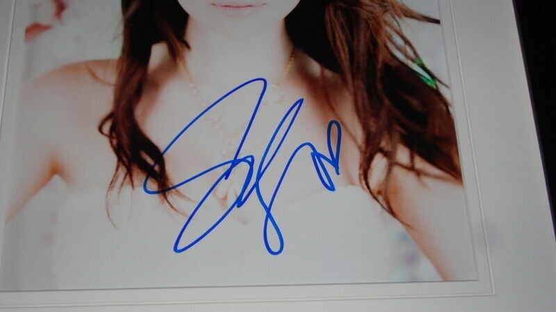 Selena Gomez Signed Framed 16×20 Photo Set AW Spring Breakers