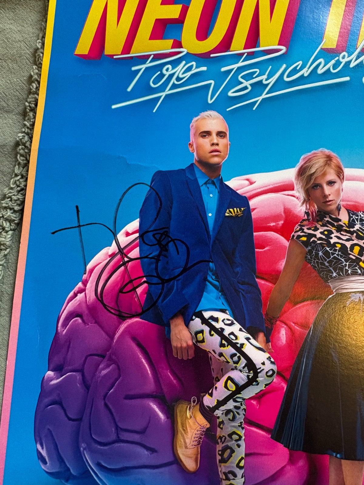 REAL HAND SIGNED – Neon Trees Pop Psychology 2014 US Tour Poster 12×12 in