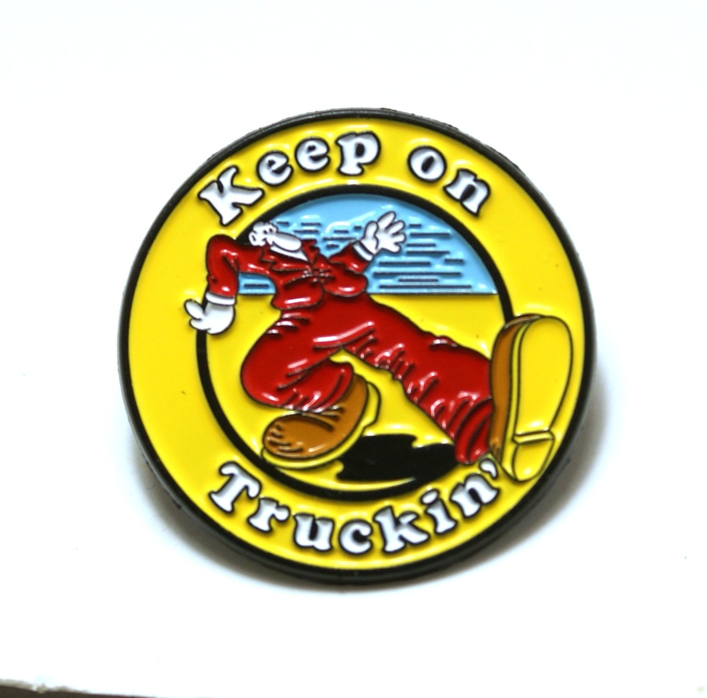R. Crumb Keep On Truckin Enamel Metak Pin great Rat Rod owner gift pin
