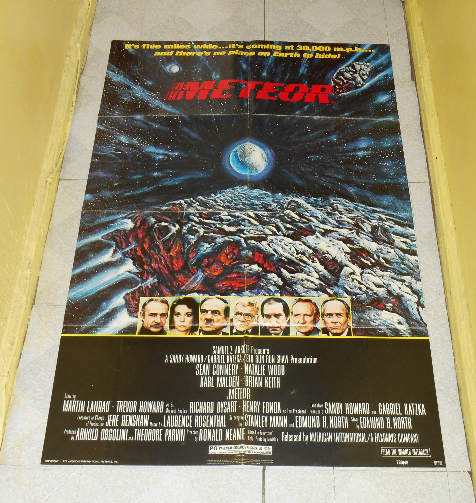 original METEOR one-sheet poster Sean Connery Natalie Wood Karl Malden