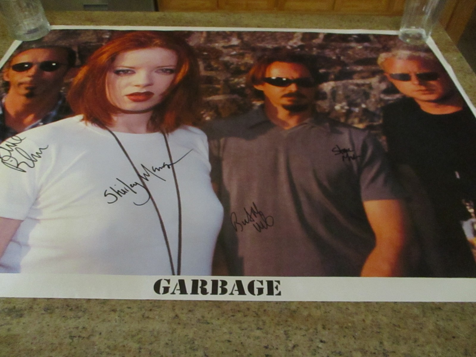 SHIRLEY MANSON GARBAGE POSTER (SIGNED BY ALL MEMBERS) U.K. 25 X 35 VERY GOOD