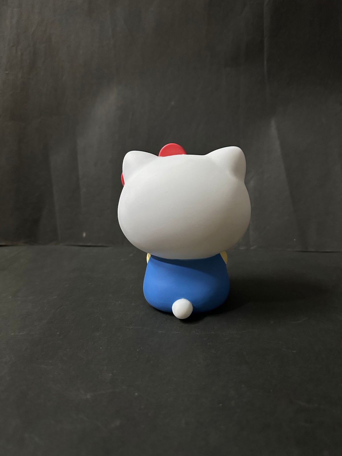 【Banpresto】Sanrio Characters SOFVIMATES Hello Kitty Figure – Sitting with Apple