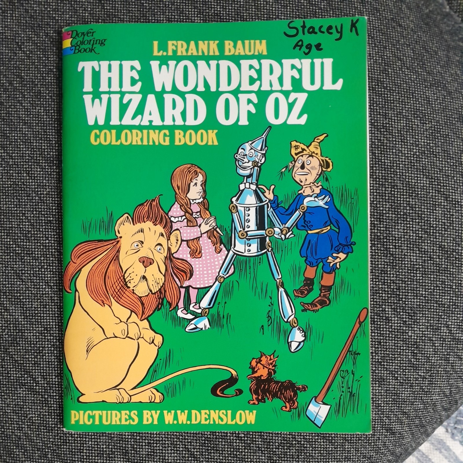 Vintage 1974 Frank Baum The Wonderful Wizard Of Oz Coloring Book