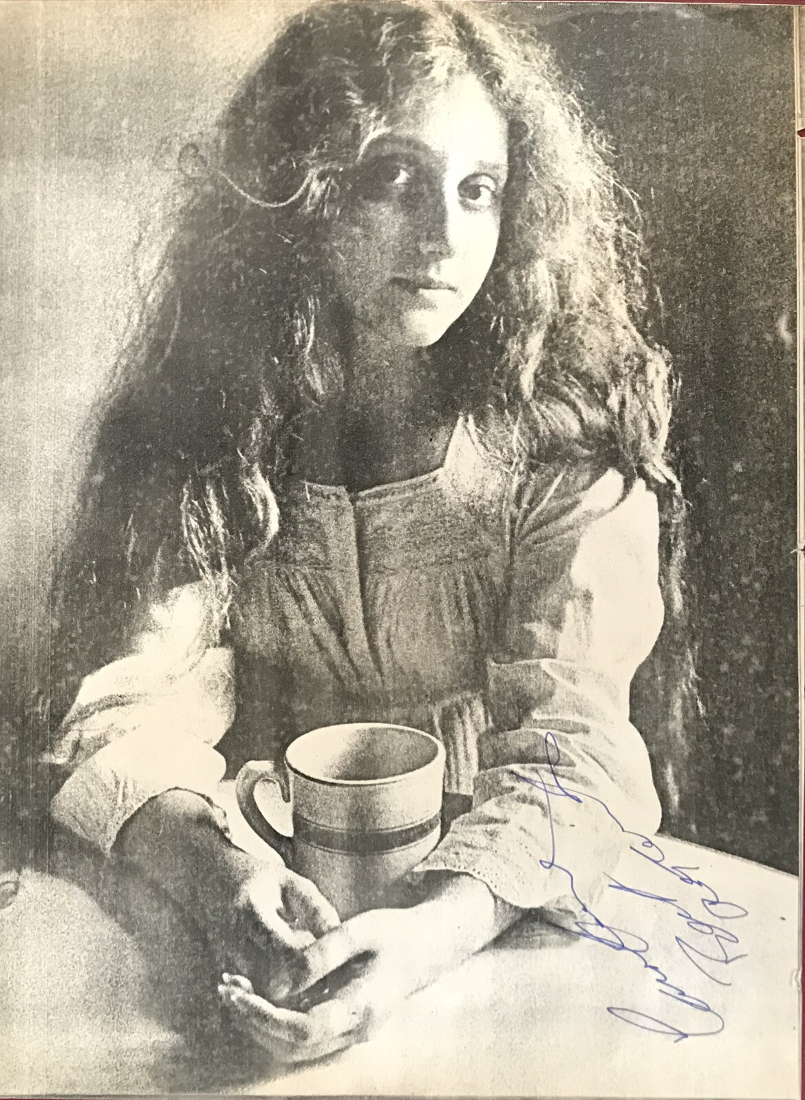 Carol Kane 1952- Hester Street Taxi autograph signed 8×12″ magazine picture copy