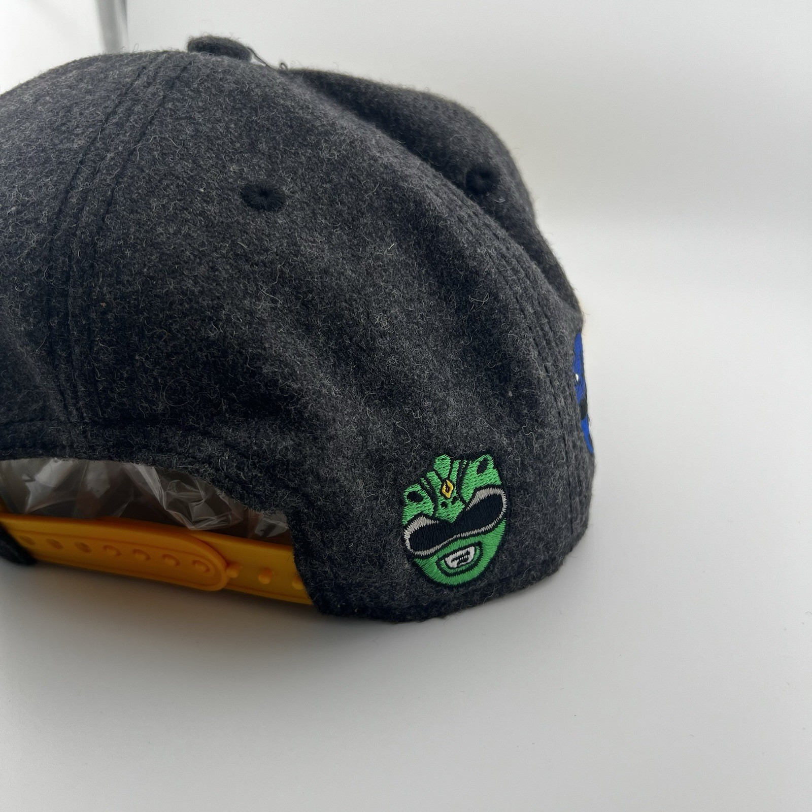 Mighty Morphin Power Rangers Embroidered Snapback Hat BioWorld Gray Yellow OSFA