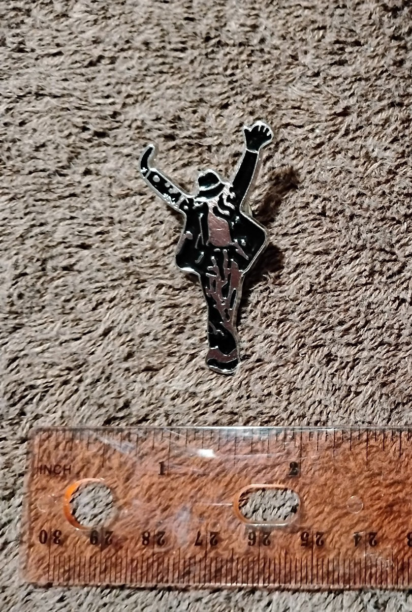 MICHAEL JACKSON PIN Metal Enamel Set Lapel Lot Brooch Badge Rock Pop Music Pins