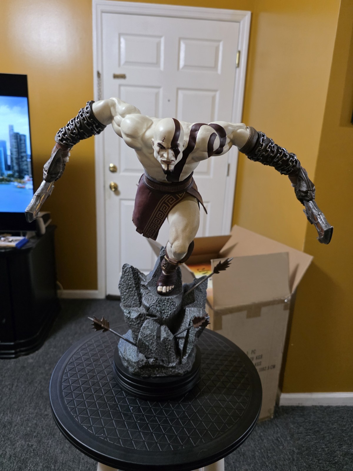 LUNGING KRATOS STATUE GOD OF WAR Gaming Heads Exclusive 70/500 Sideshow collect.
