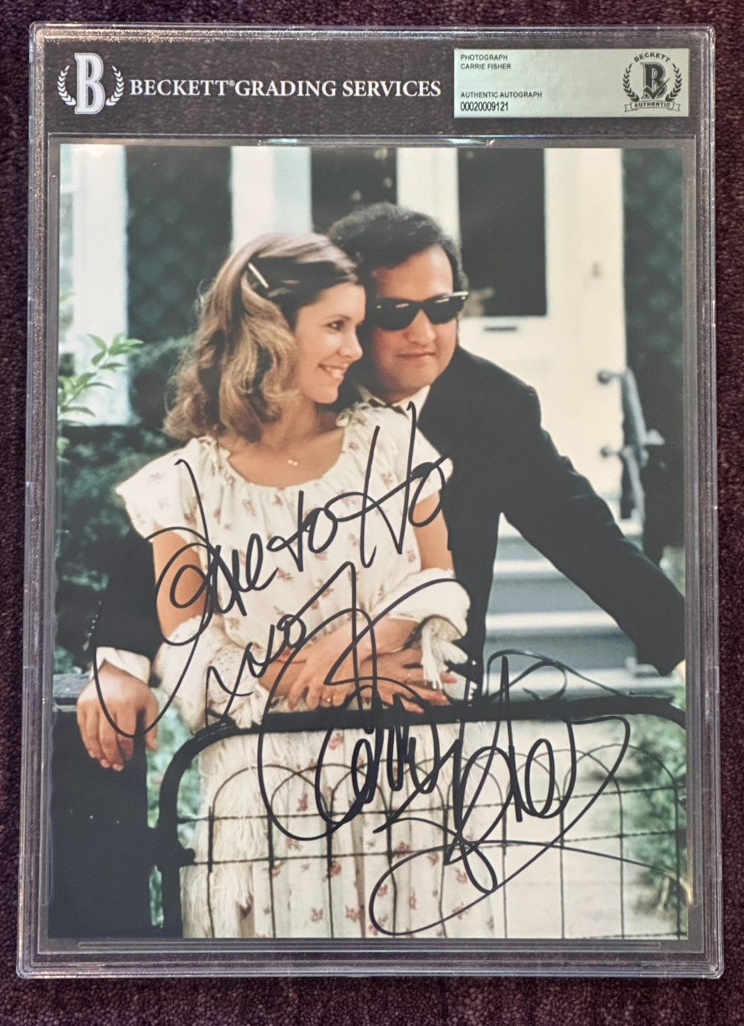 CARRIE FISHER Signed BLUES BROTHERS 8 X 10 PHOTO Beckett Encapsulated