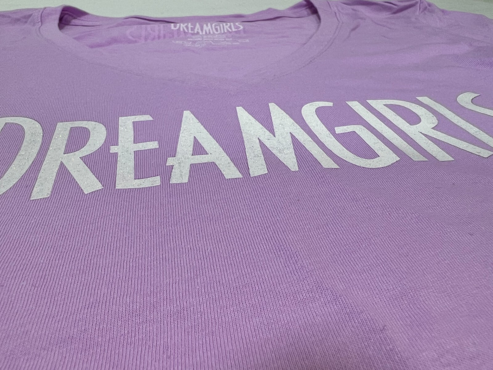 DREAMGIRLS BROADWAY SHOW Women’s Lilac Logo V-neck TEE T-SHIRT OFFICIAL MERCH!
