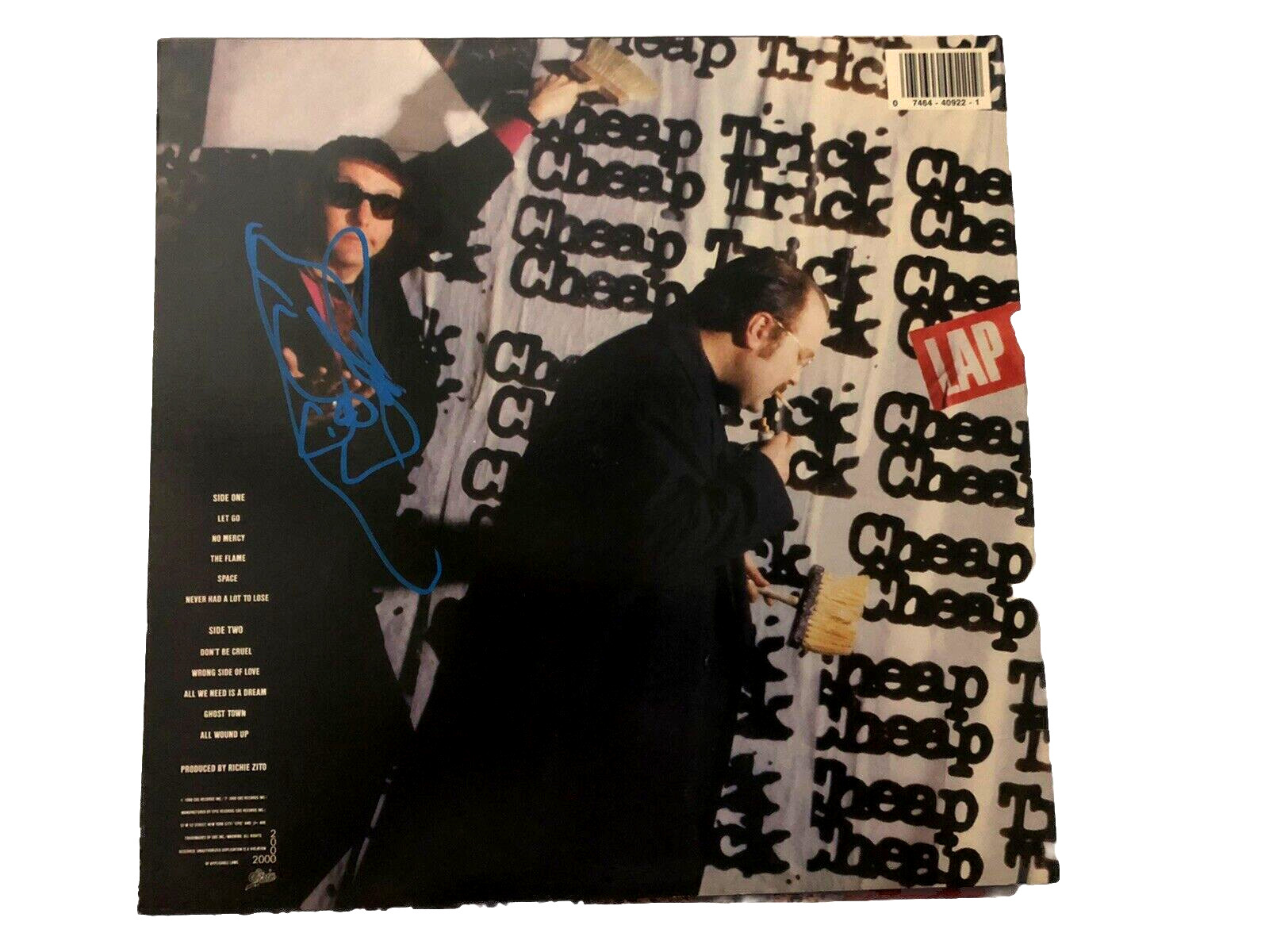 CHEAP TRICK Signed Lap Of Luxury Record Robin Zander Rick Nielsen Tom Petersson