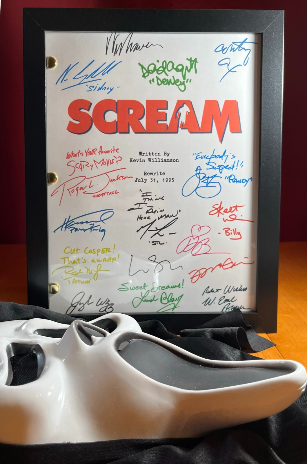 Scream Script Signed- Autograph Reprints- 119 Pages- Ghost Face- Scream 1996