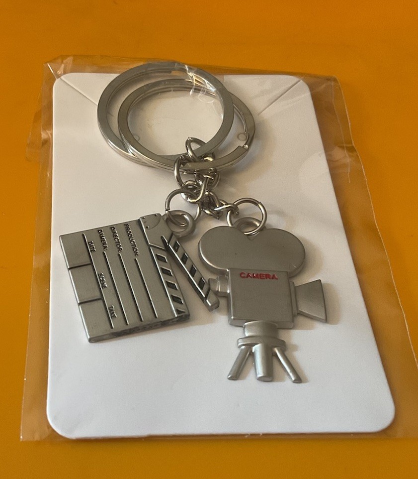 Director Movies CAMERA & CLAPPERBOARD Keychain Unbranded w/o Tags