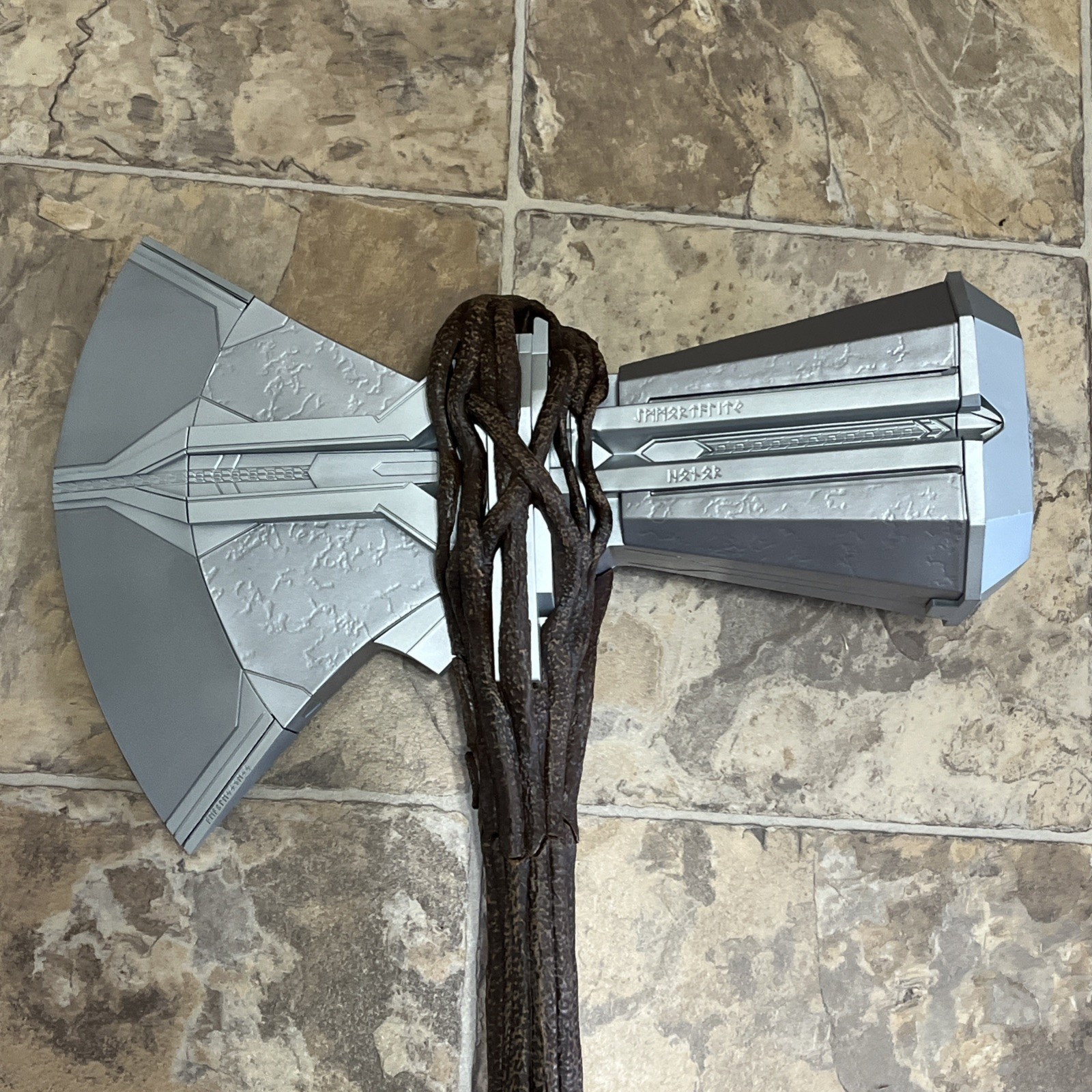 Marvel legends Series avengers endgame Stormbreaker replica Lights Sound Hasbro