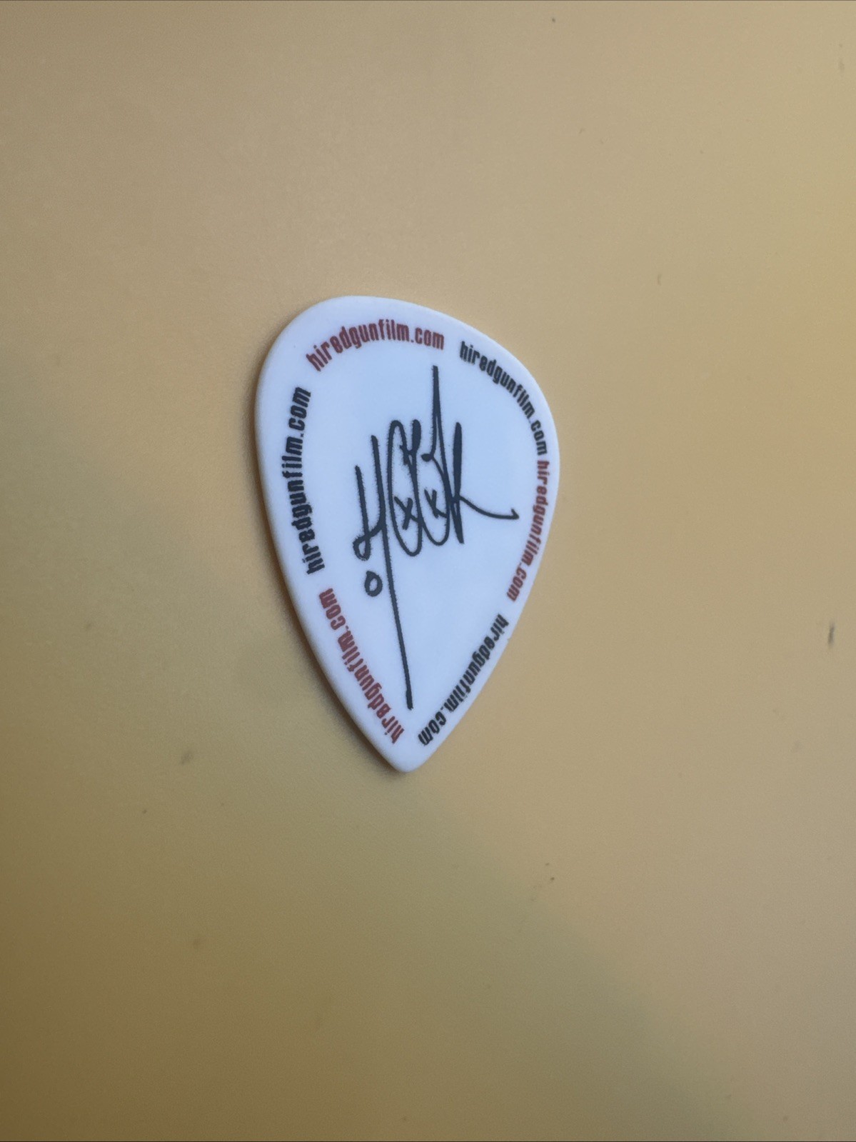 Five Finger Death Punch Jason Hook Signature White Guitar Pick – 2015 Tour 0057