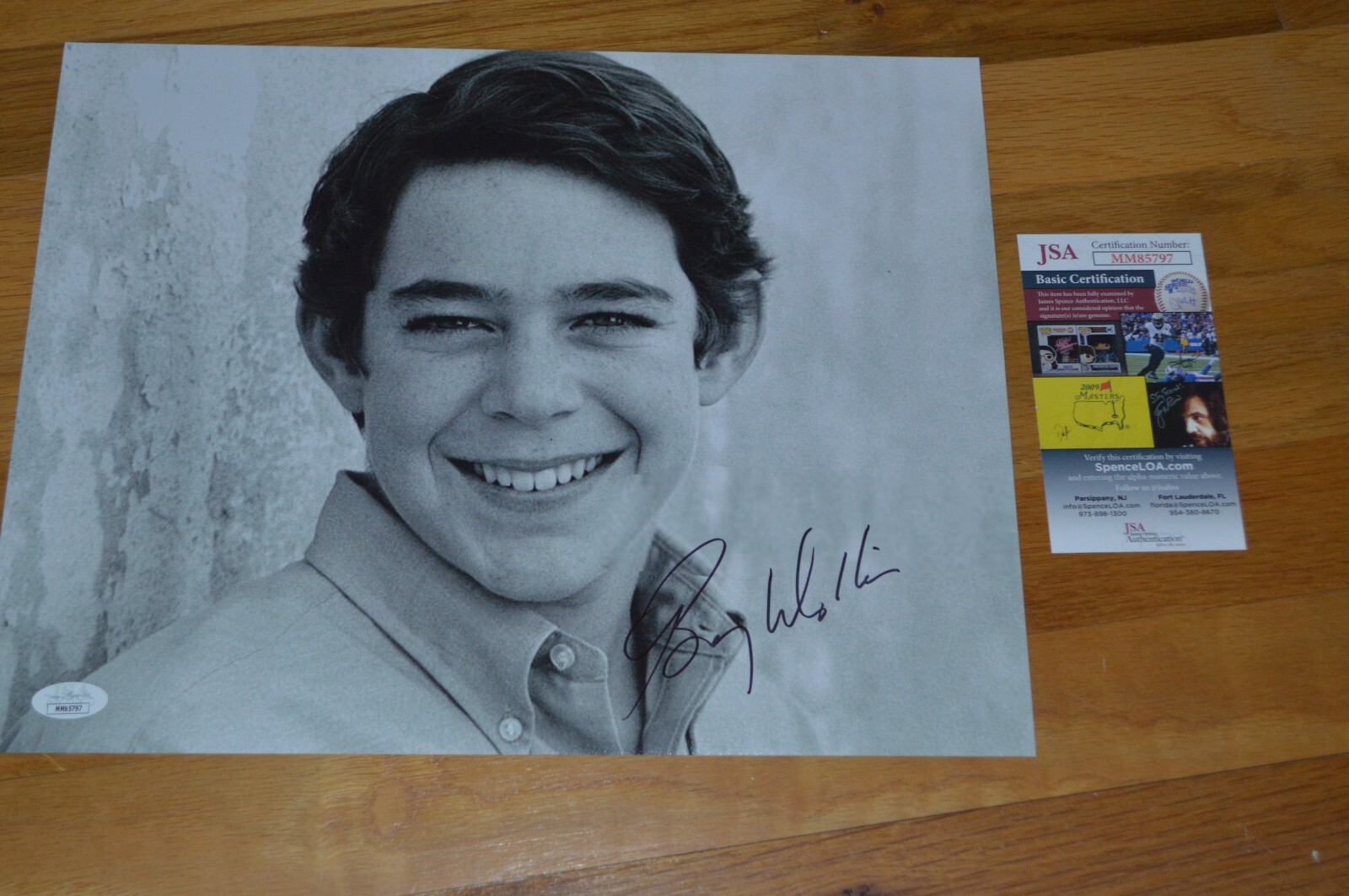 Barry Williams Autographed ” Brady Bunch ” 11×14 B/W Photo with JSA COA