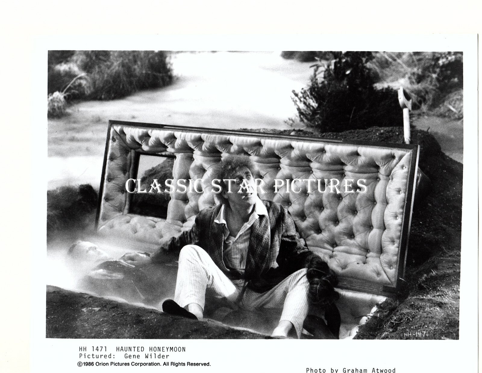 E638 Gene Wilder in casket in Haunted Honeymoon 1986 8 x 10 vintage photograph