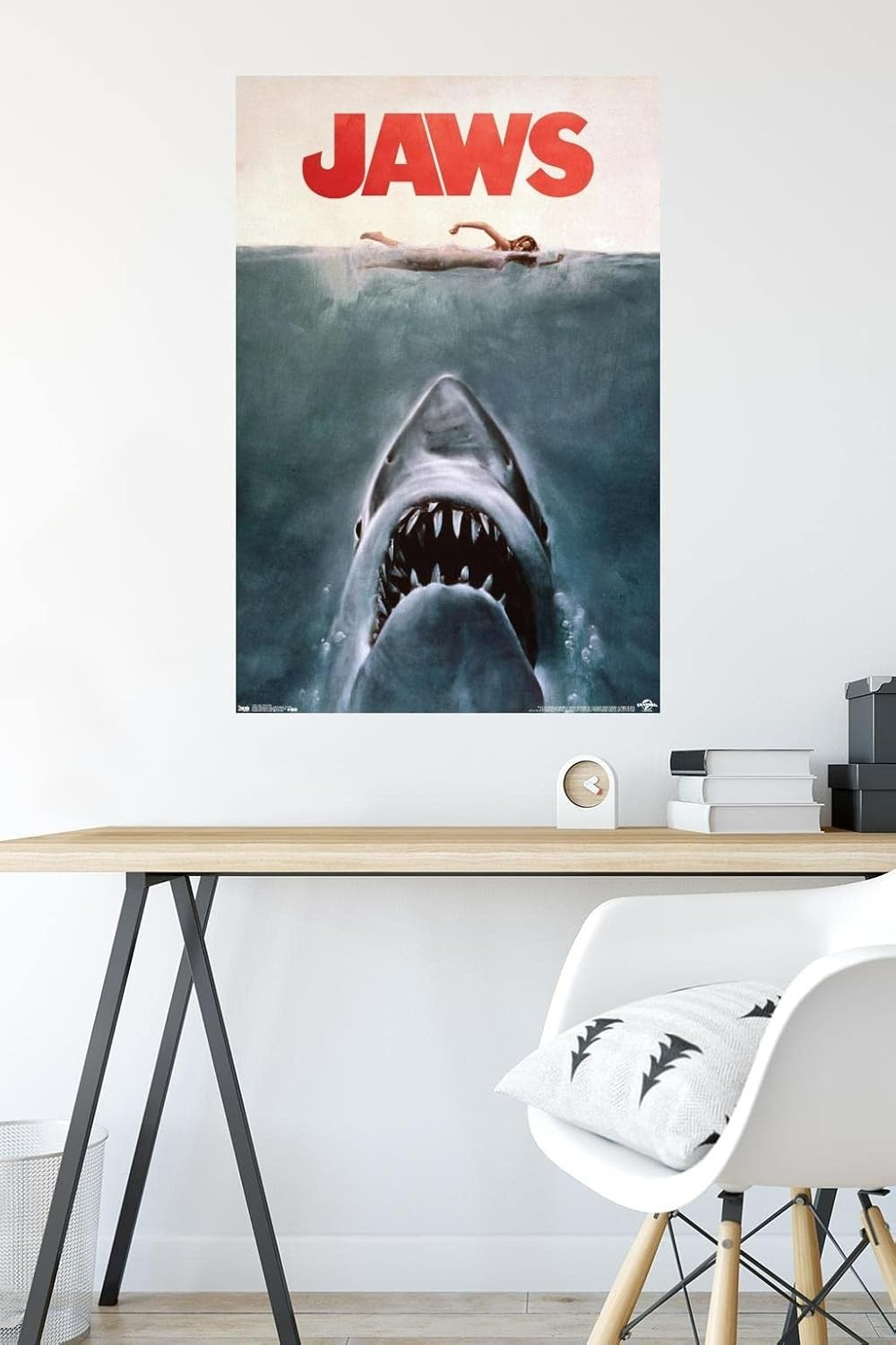 Jaws – One Sheet Wall Poster, 22.375″ x 34″, Unframed Version