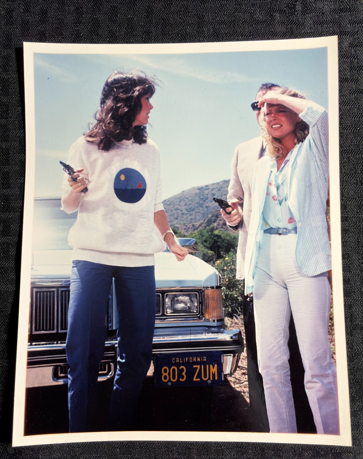 Vintage CHARLIE’S ANGELS 8×10″ Color Photo (11) FN 6.0 Kris & Kelly with Guns