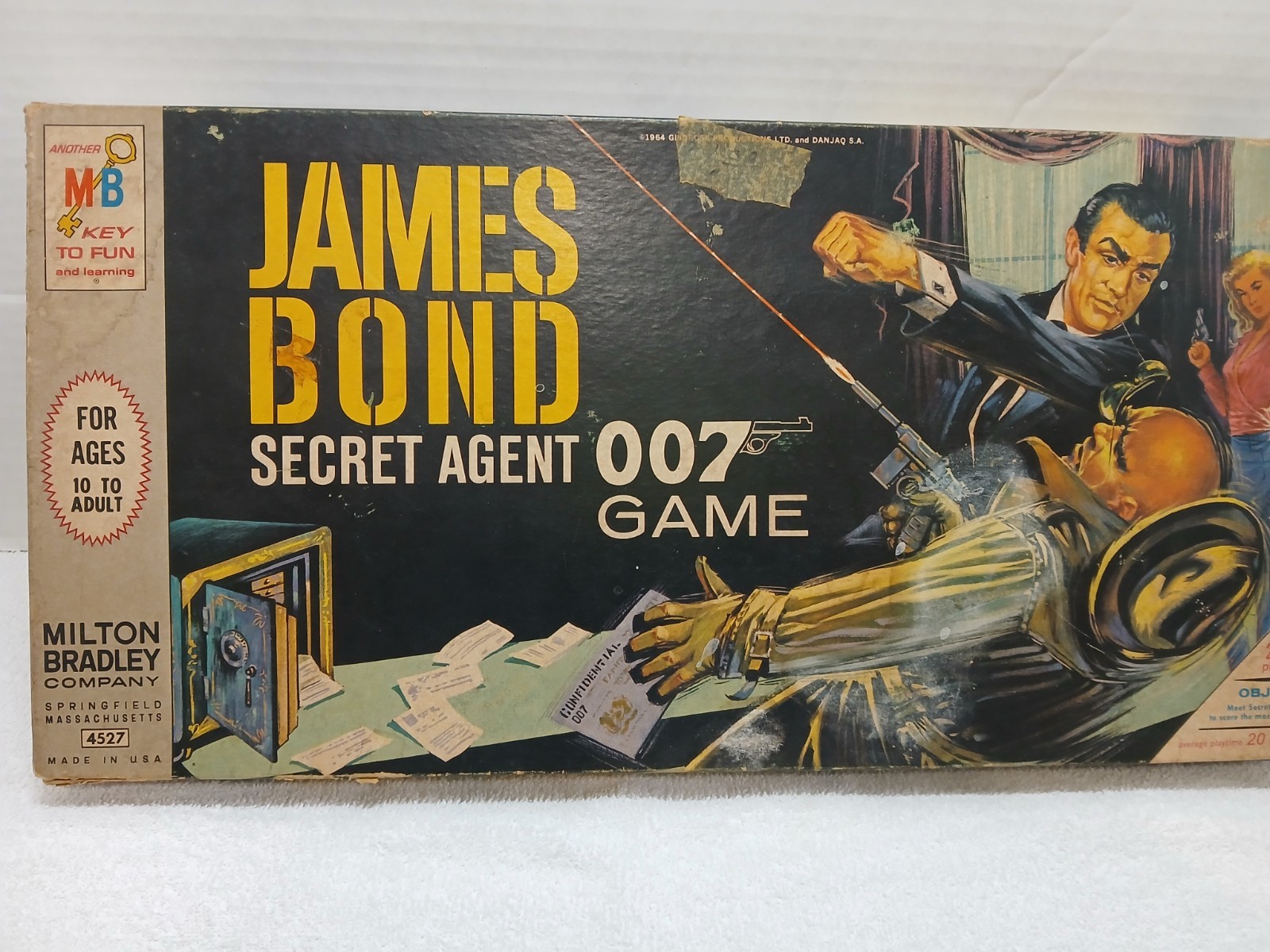 1964 Milton Bradley James Bond Secret Agent 007 board game