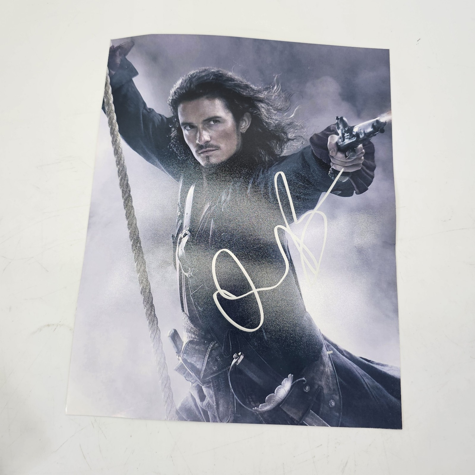 Orlando Bloom Signed – Autographed Pirates of the Caribbean 11×14 inch Photo