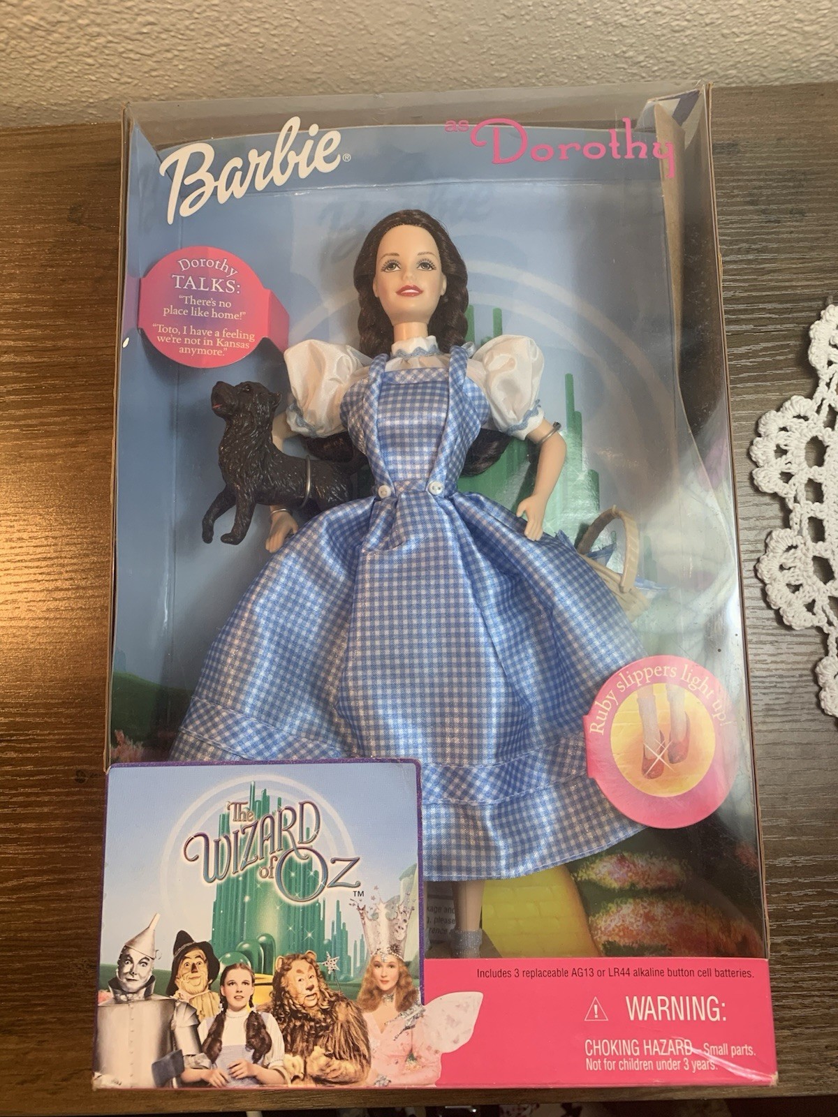 Mattel Barbie as Dorothy Doll The Wizard of Oz Collector Edition with Toto 1999