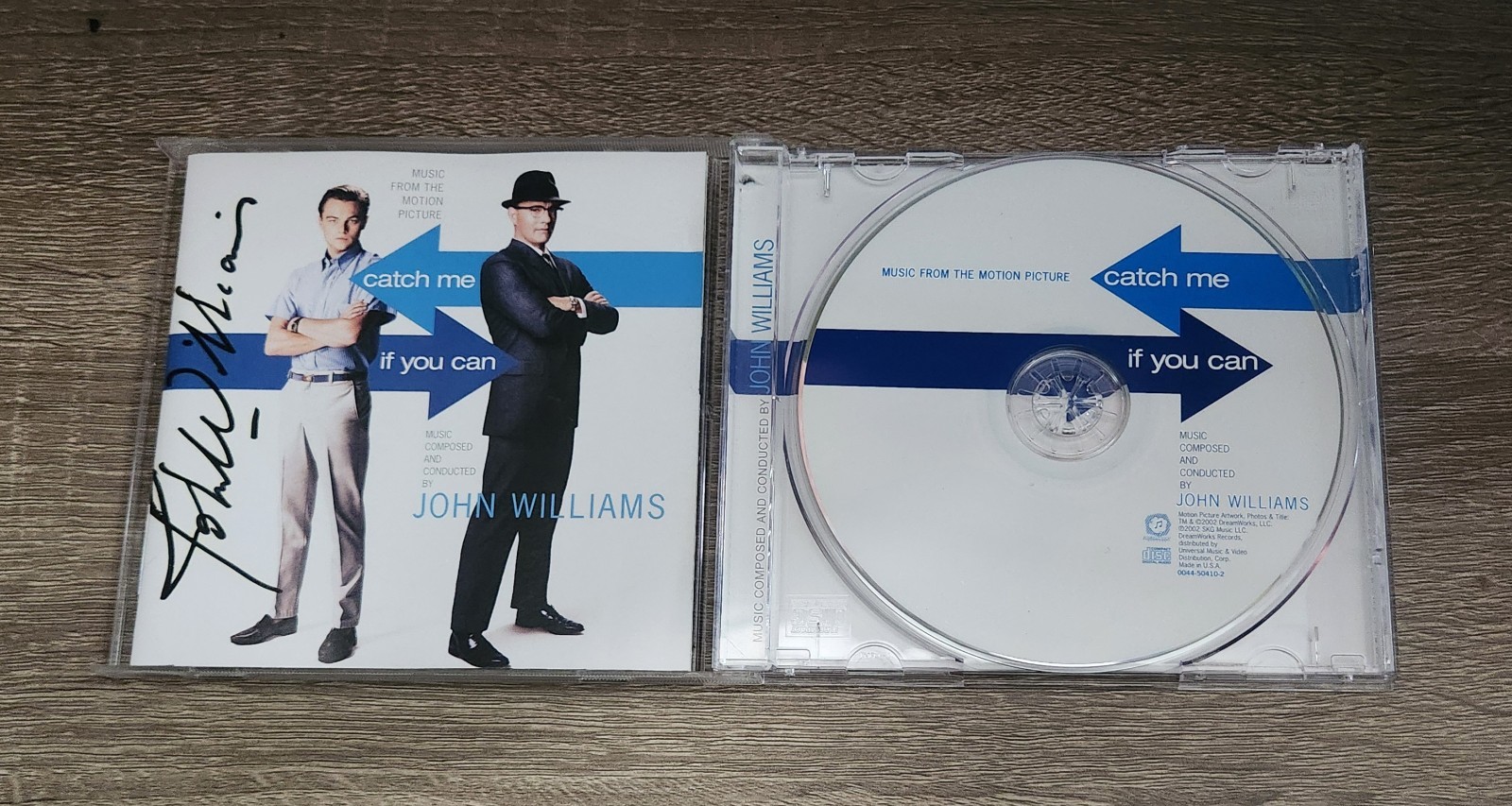 John Williams 🔥RARE🔥 Signed Autograph “Catch Me If You Can” CD Soundtrack 2002