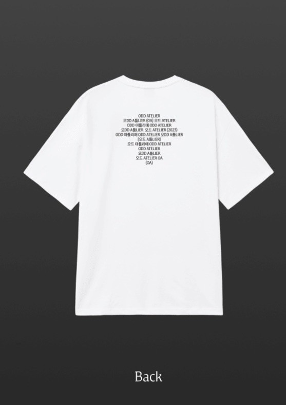 Jennie Zen Serif Oversized T-shirt