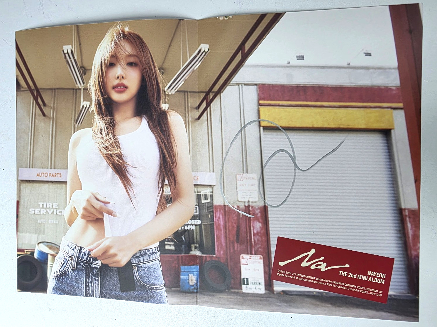 TWICE NAYEON NA 2ND MINI ALBUM FOLDED POSTCARD B Hand Autographed(Signed)