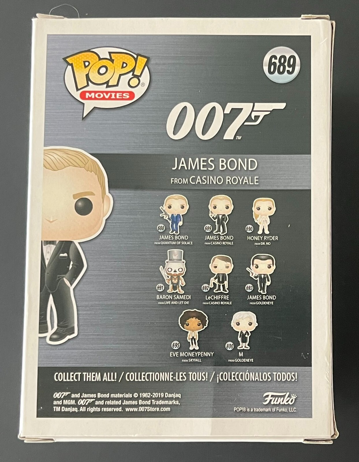 DANIEL CRAIG SIGNED JAMES BOND 007 FUNKO 689 w/EXACT VIDEO PROOF & BECKETT COA