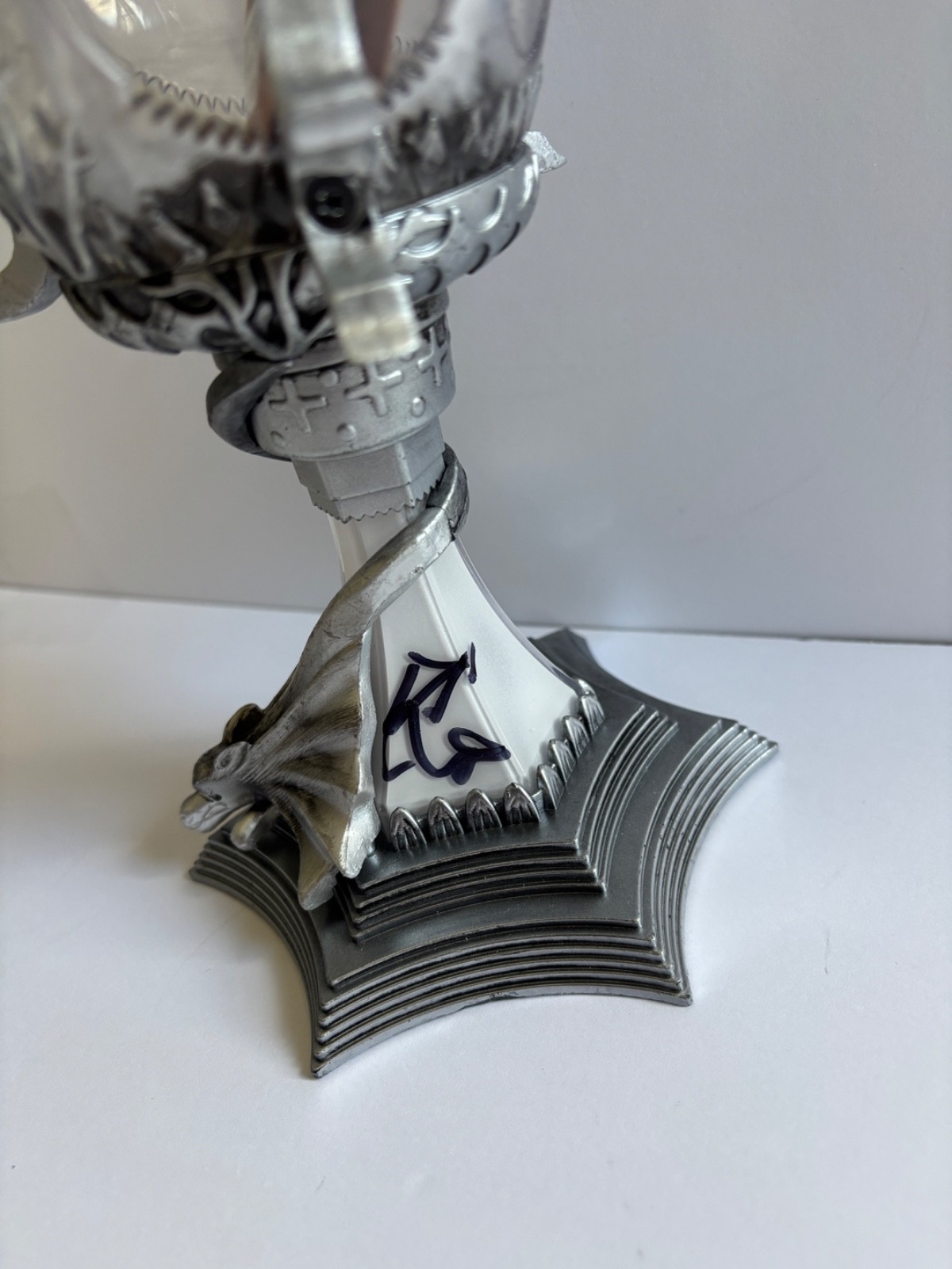 DANIEL RADCLIFFE SIGNED TRIWIZARD CUP TROPHY HARRY POTTER MOVIE PROP SERIES JSA