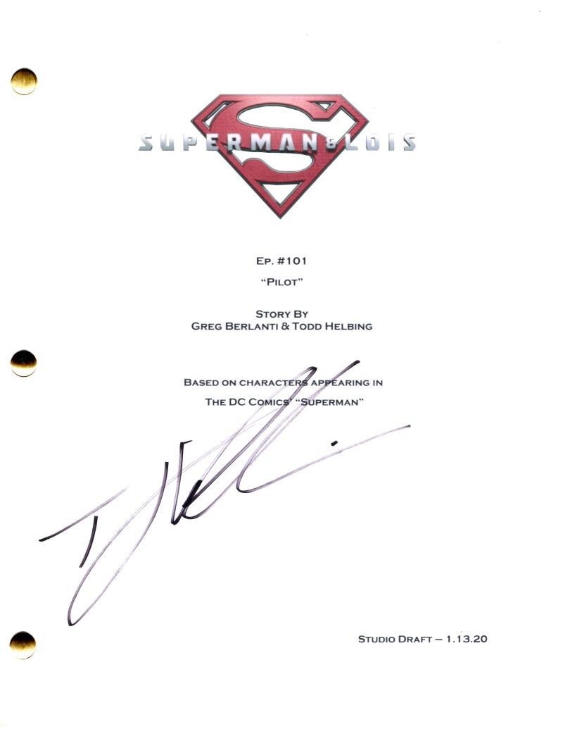 Tyler Hoechlin Signed Autograph Superman & Lois Full Pilot Script Screenplay